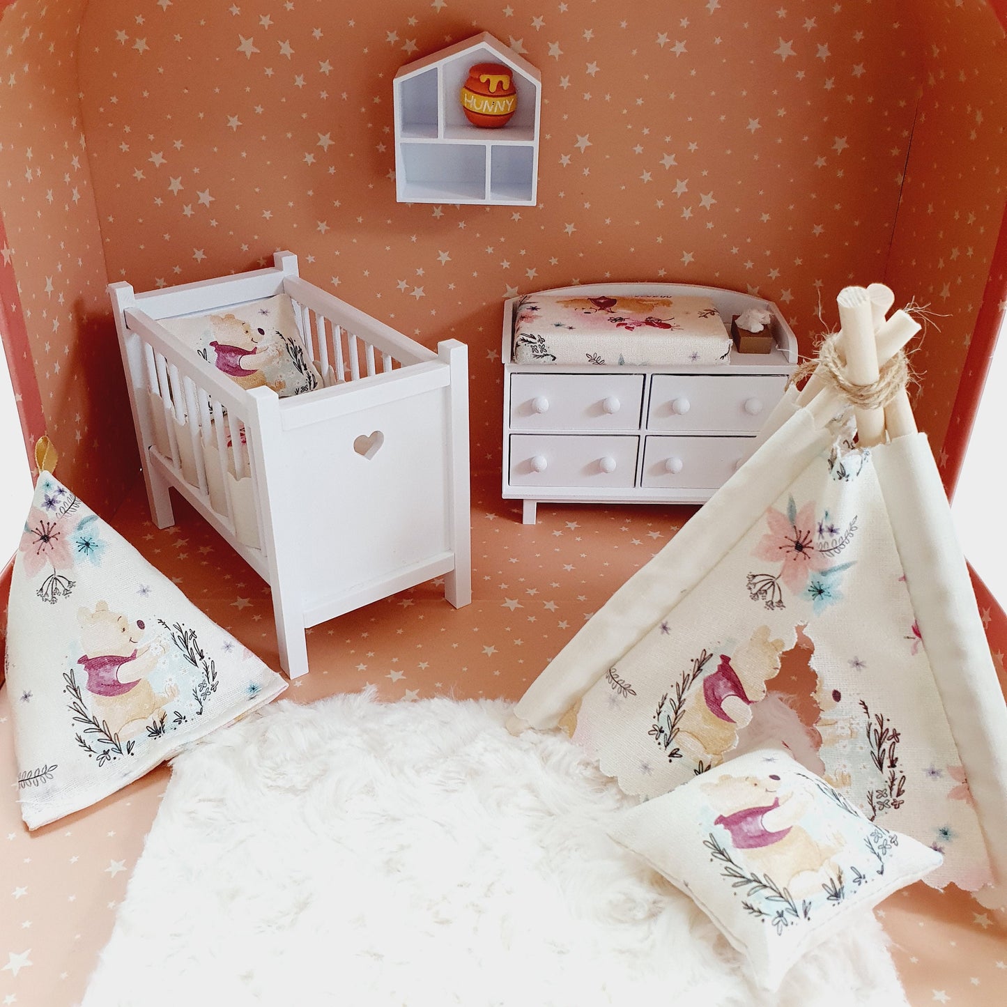 Dolls House Winnie the pooh Nursery Travel Suitcase, Cute Winnie the pooh Room Design, 12th Scale, Miniature case