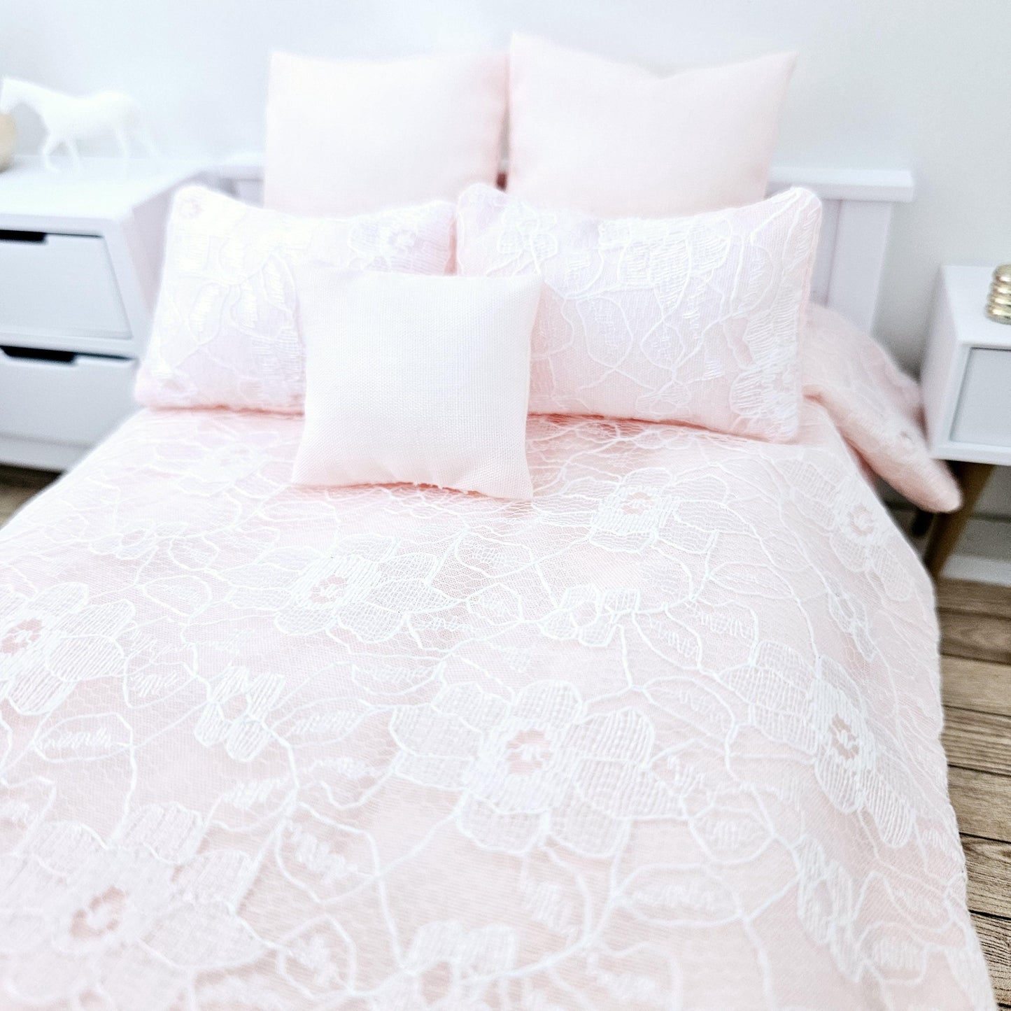 Dolls house 6 piece set, Pretty Pale Pink lace double bedding set, 12th scale, miniature bedding