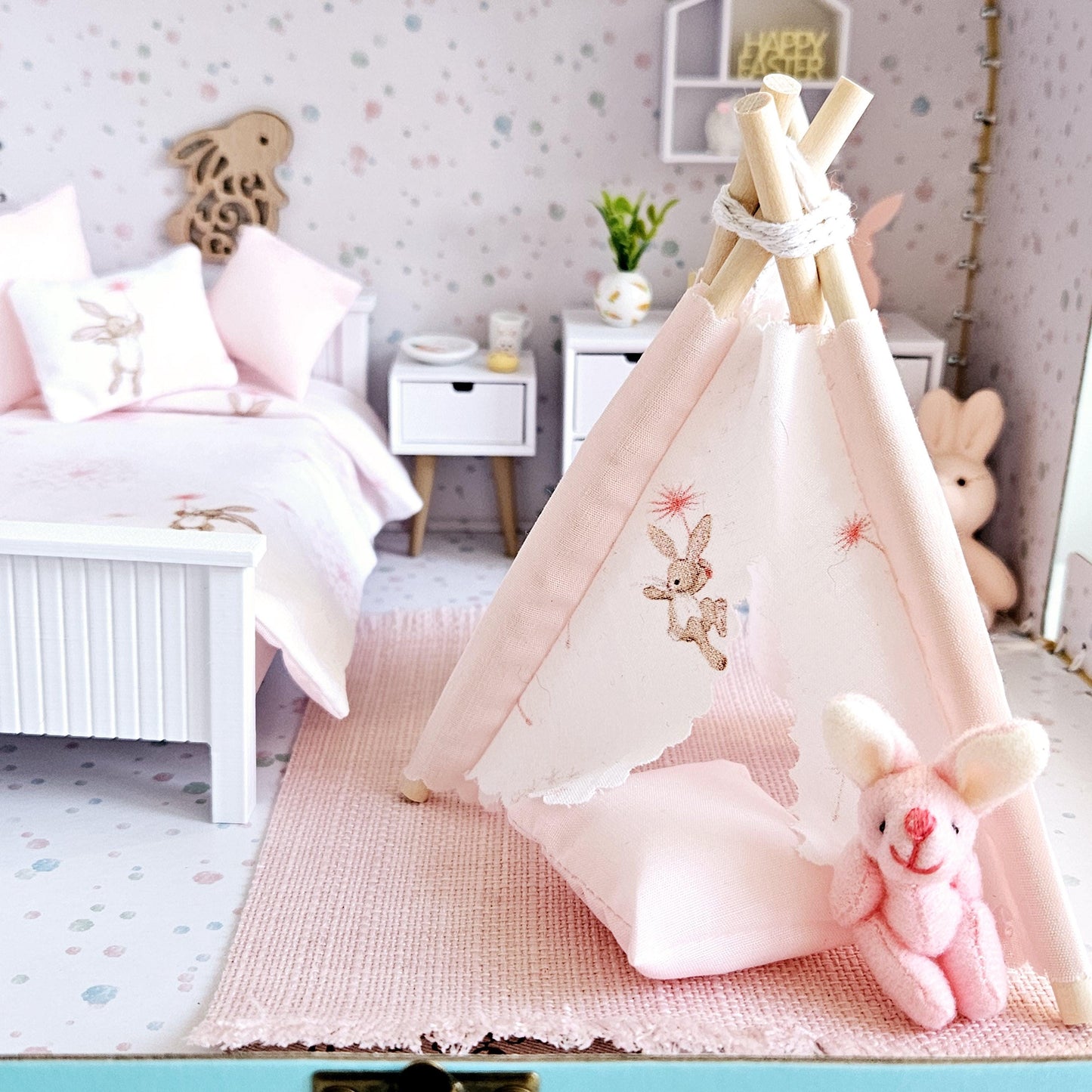 Dolls House Easter Bunny Travel Suitcase, Cute Rabbit & Dandelion Bedroom Design, 12th Scale, Miniature case