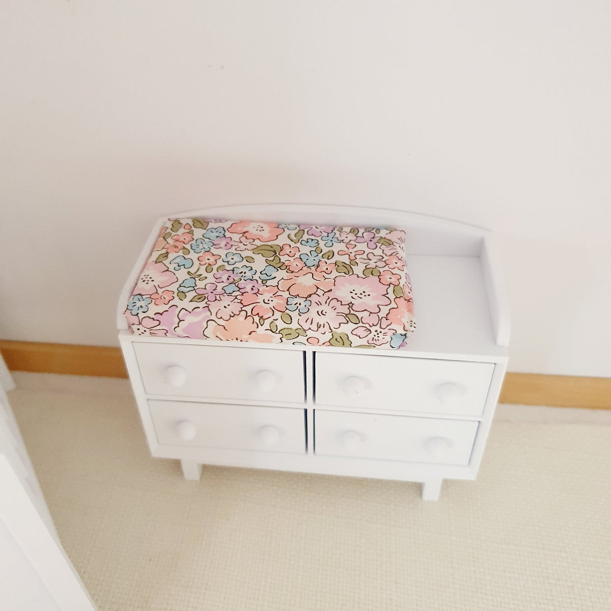 Dolls House White Modern Baby Changing Table with Liberty Michelle changing pad, 1:12th Scale, Miniature