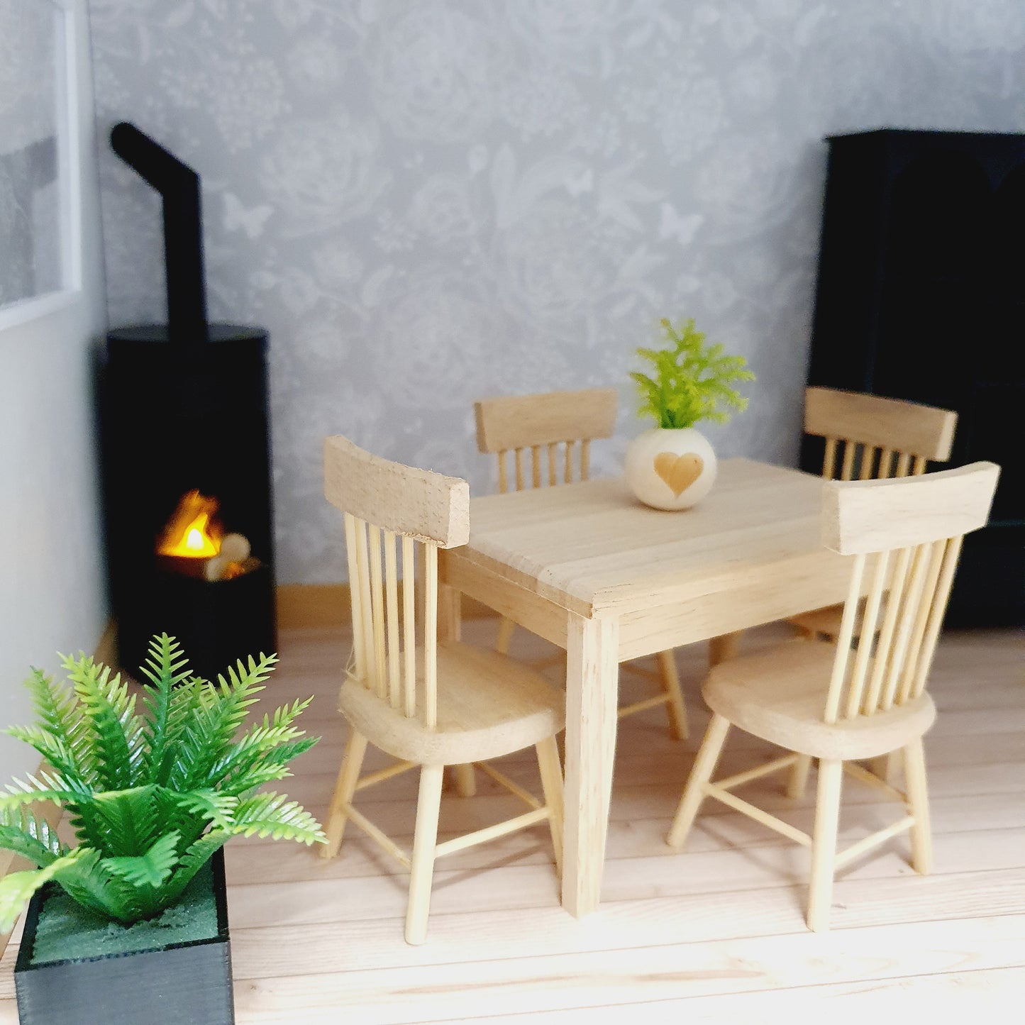 Dolls House Wooden Table and 4 Chairs Set, Miniature Furniture, Dollhouse Accessories, Rustic Farmhouse Style (K-SET)