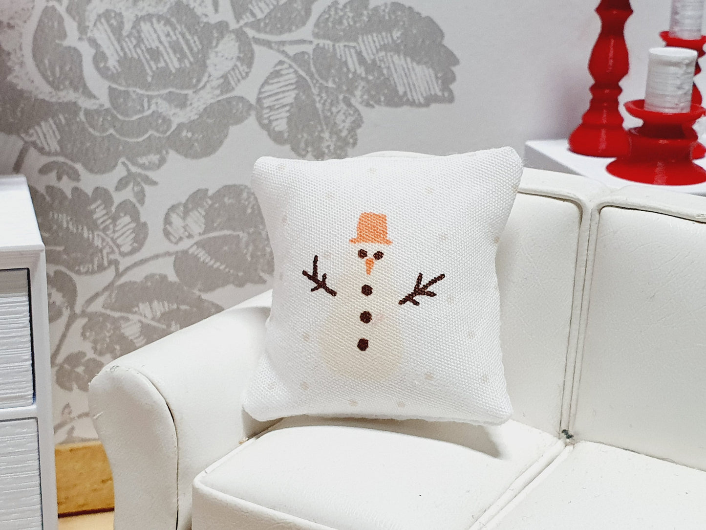 Dolls house Christmas Snowman cushions, 12th scale cushions, miniature cushions