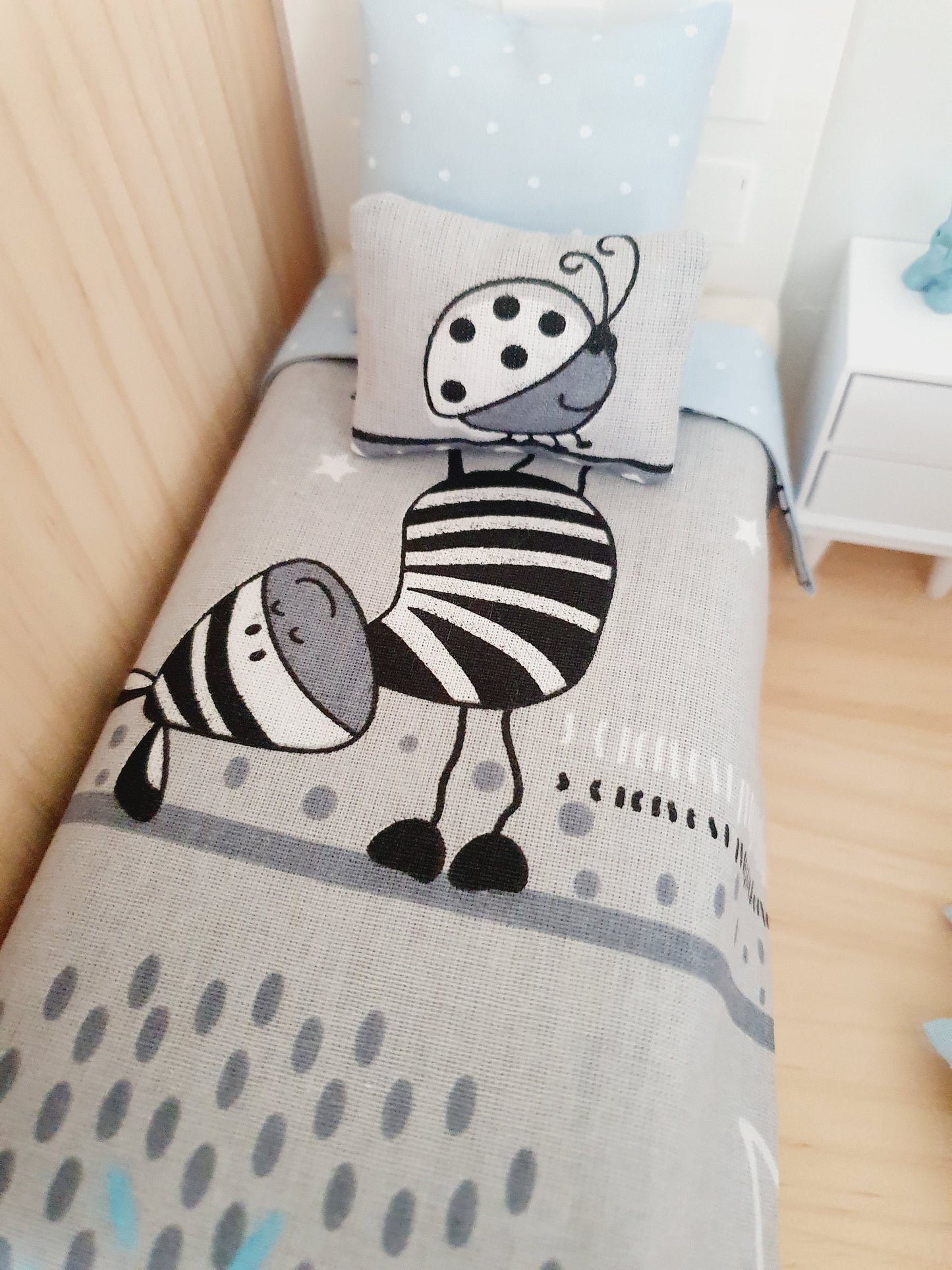 SALE!! Dolls house Single Bear bedding, cute bear Set, 12th scale bedding, miniature bed set