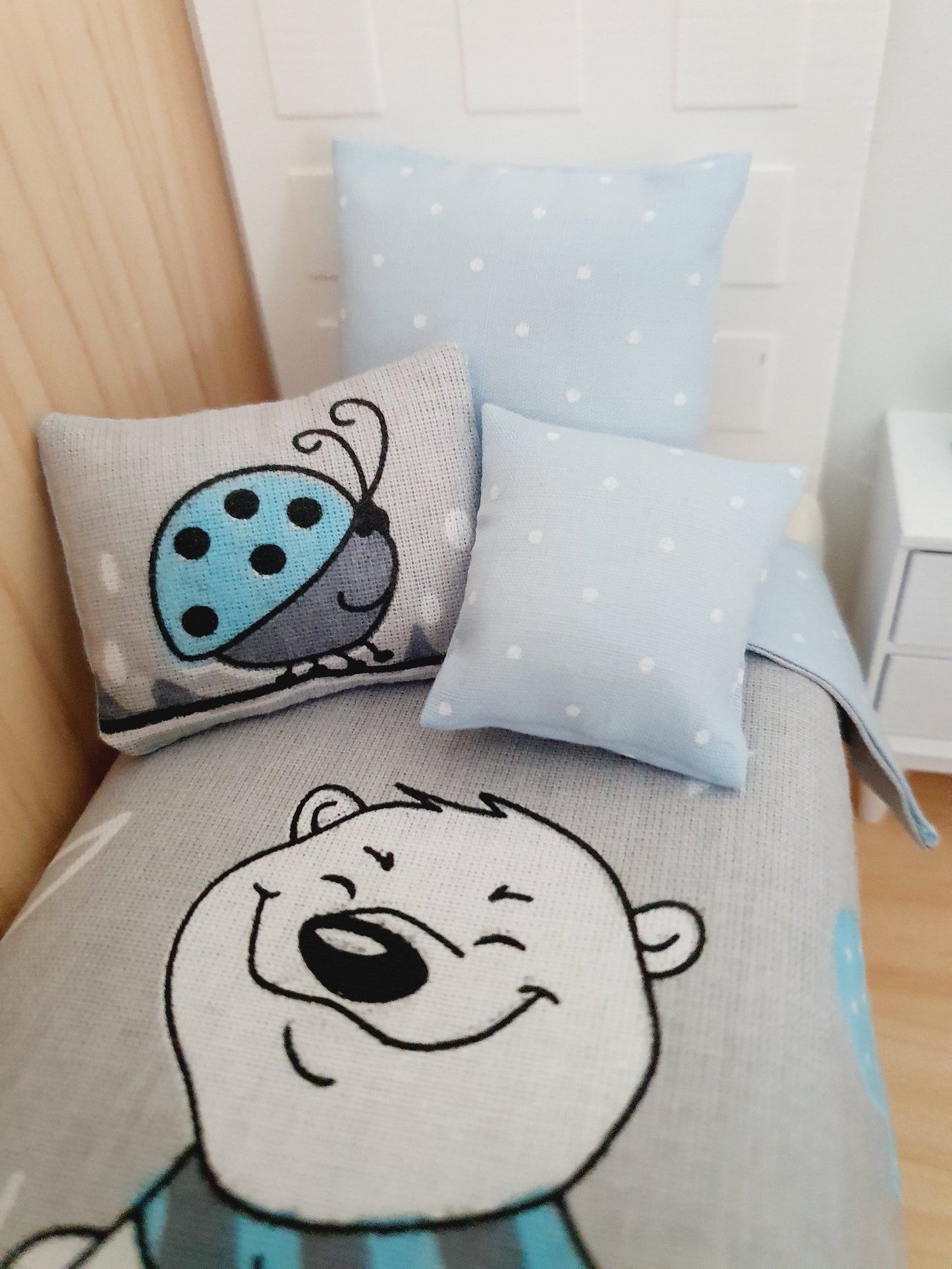 SALE!! Dolls house Single Bear bedding, cute bear Set, 12th scale bedding, miniature bed set