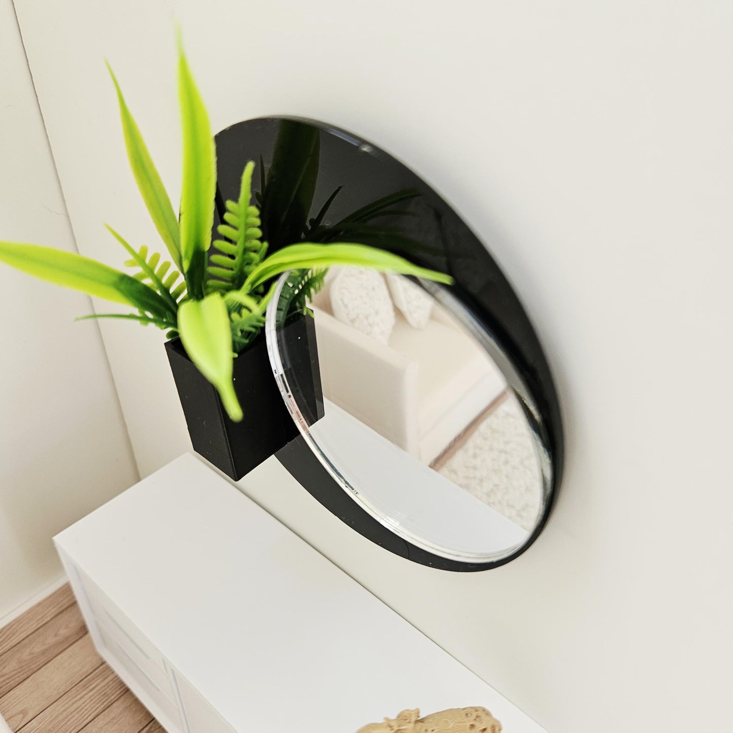 Dolls House Wall Mirror with Planter | Modern Black Or White Acrylic Mirror | 1:12 Scale