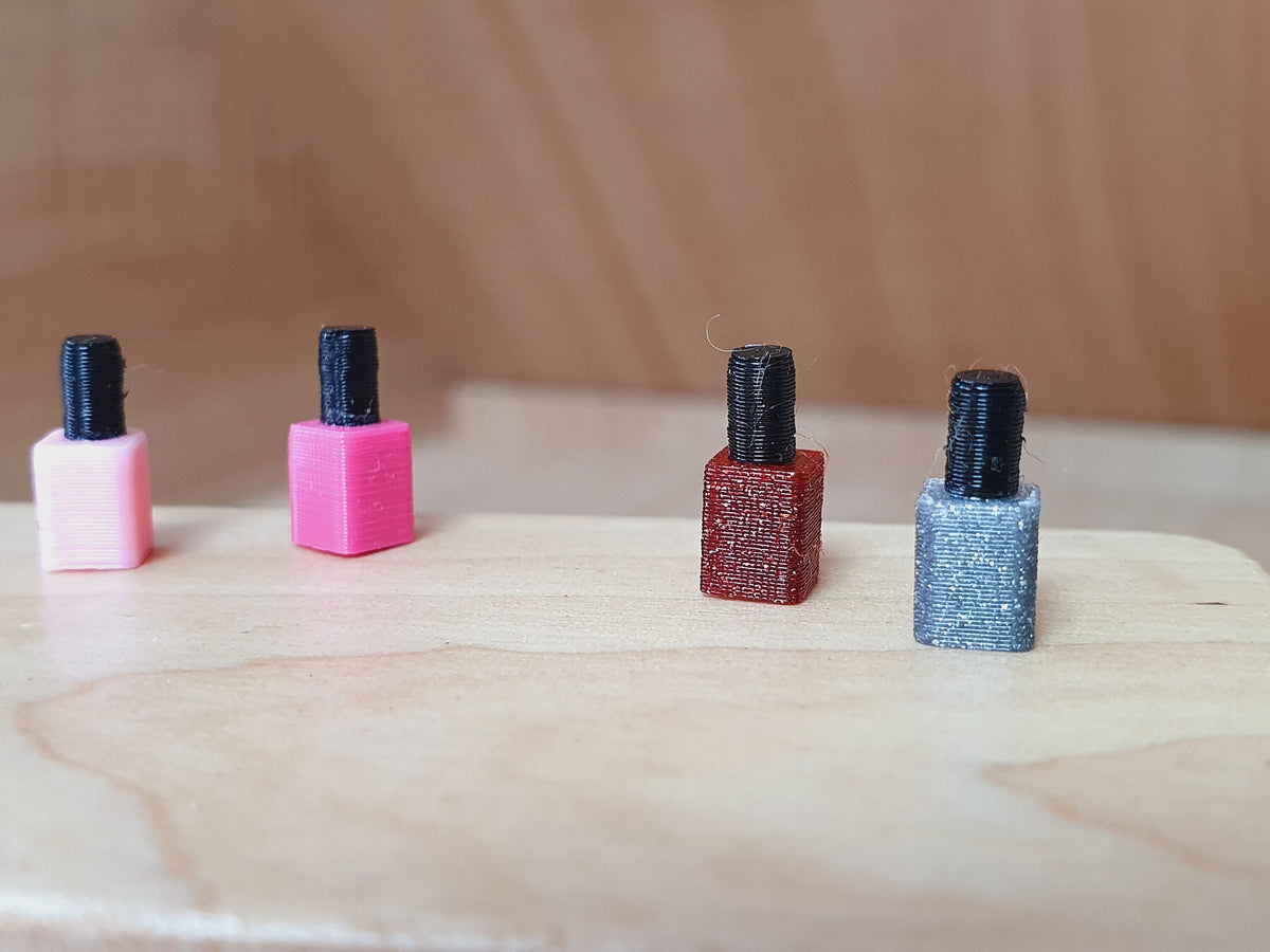 Nail Polish – Set of 3 – alternate view 7 | 1:12 scale dolls house miniature