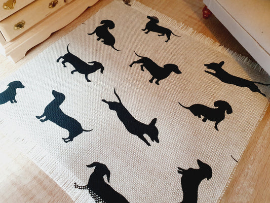 Sausage Dog Linen Look Rug – alternate view 2 | 1:12 scale dolls house miniature
