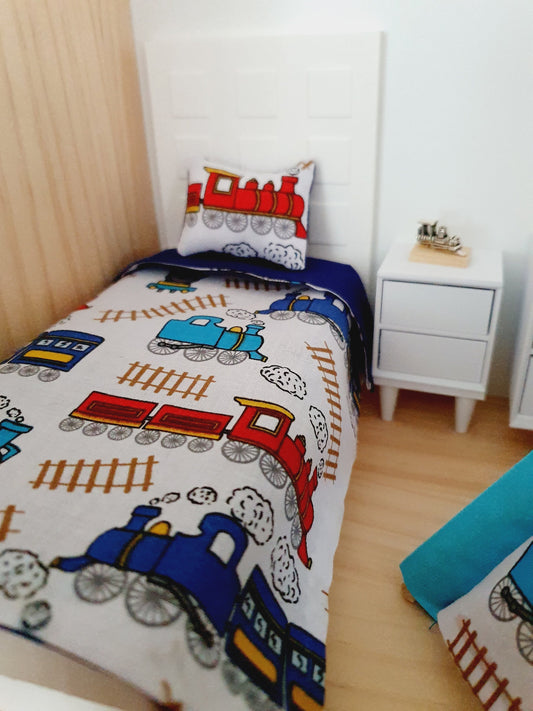 Train Single Bedding Set – alternate view 2 | 1:12 scale dolls house miniature