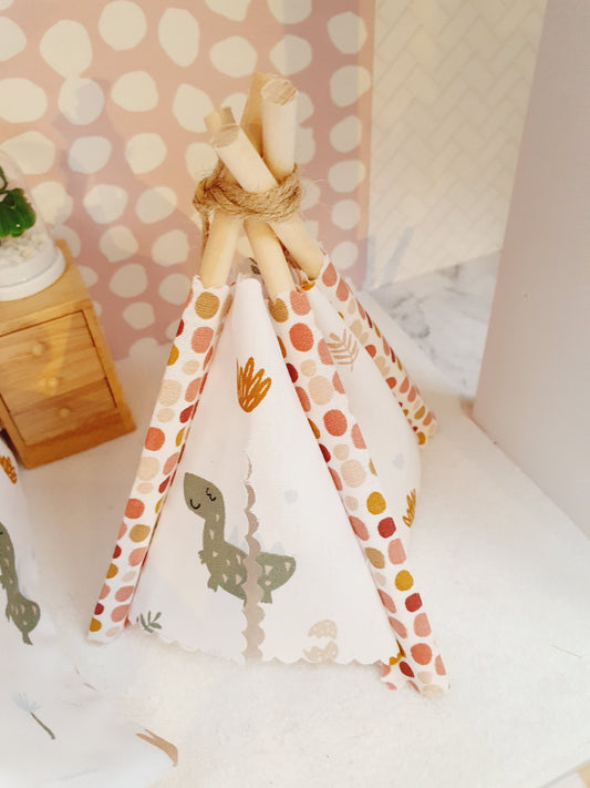 Dinosaur Teepee – alternate view 2 | 1:12 scale dolls house miniature