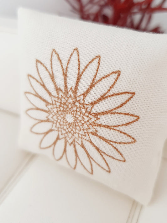 Cream & Gold Flower Cushion – alternate view 2 | 1:12 scale dolls house miniature
