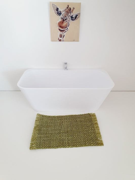 Fabric Bath Mat – alternate view 2 | 1:12 scale dolls house miniature