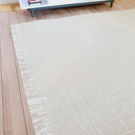 XL Off White Rug – alternate view 2 | 1:12 scale dolls house miniature