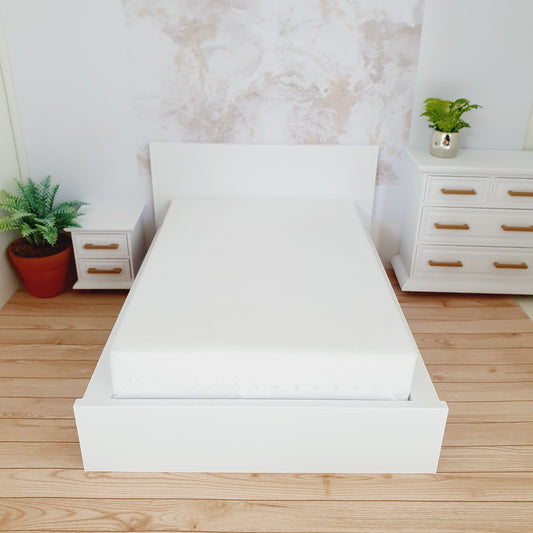 Double Bed with Under-Bed Drawers – alternate view 2 | 1:12 scale dolls house miniature