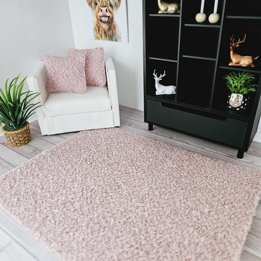 Boucle Rug – alternate view 2 | 1:12 scale dolls house miniature