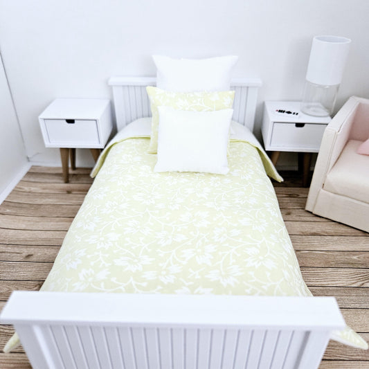Floral Yellow Single Bedding Set – alternate view 2 | 1:12 scale dolls house miniature