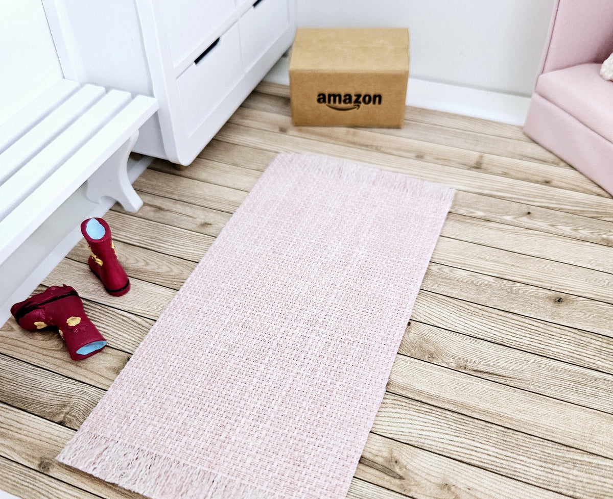 Pink Runner Rug – alternate view 6 | 1:12 scale dolls house miniature