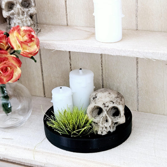 Halloween Tray: Skull, Candles, Plant – alternate view 2 | 1:12 scale dolls house miniature