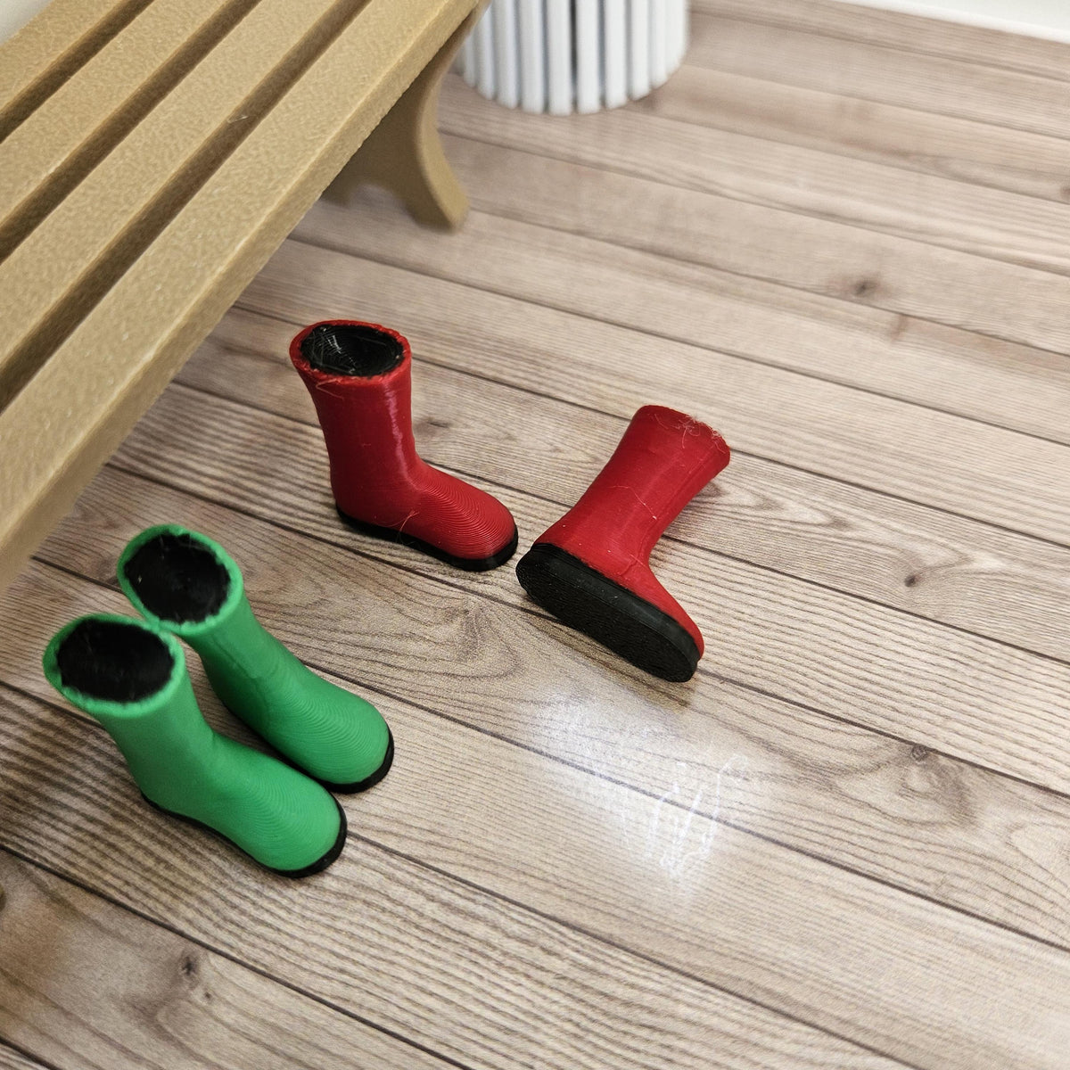 Coloured Wellies – alternate view 5 | 1:12 scale dolls house miniature