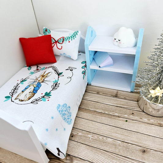 Peter Rabbit Theme Junior Bedding Set – alternate view 2 | 1:12 scale dolls house miniature