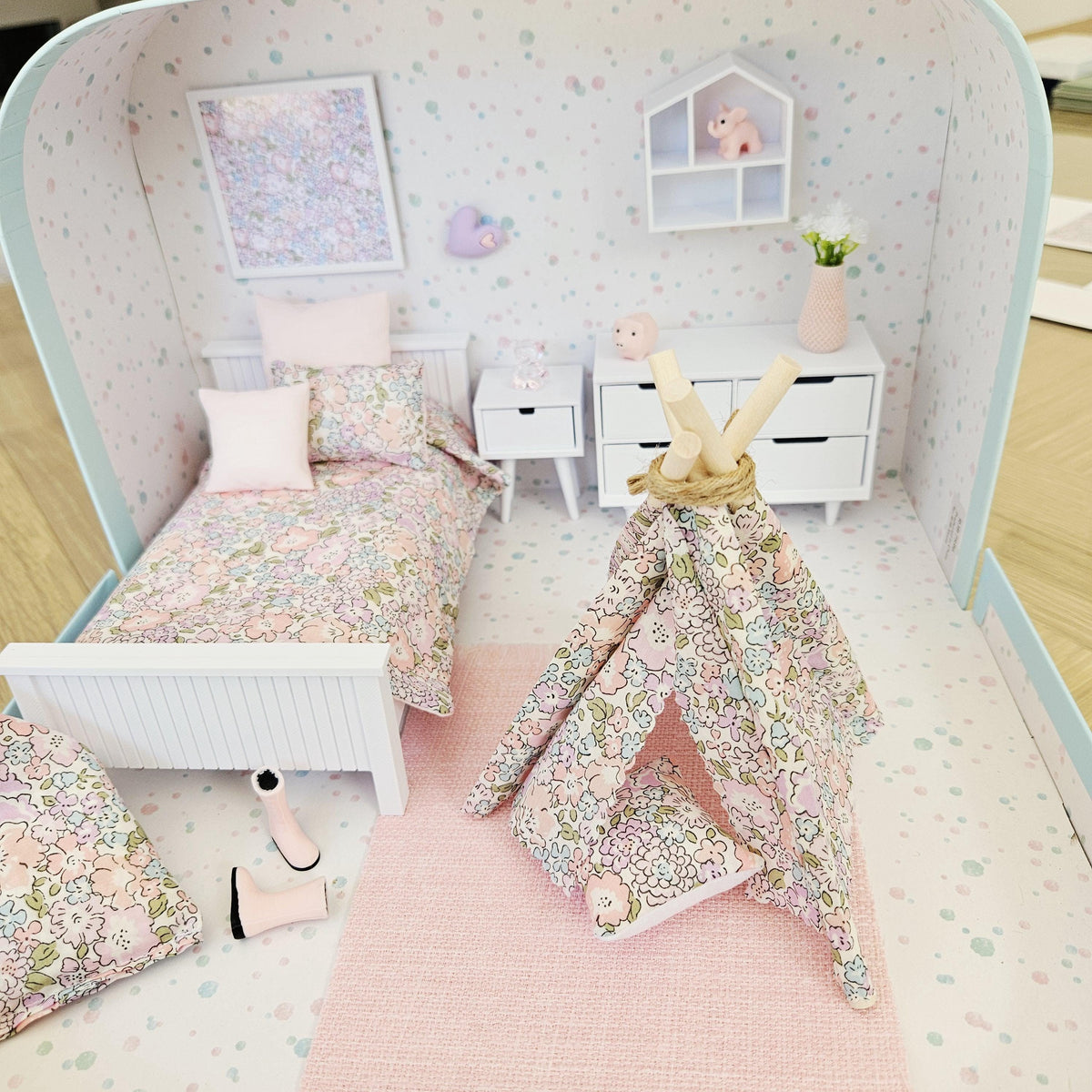 Pale Blue Liberty Michelle Suitcase – alternate view 7 | 1:12 scale dolls house miniature