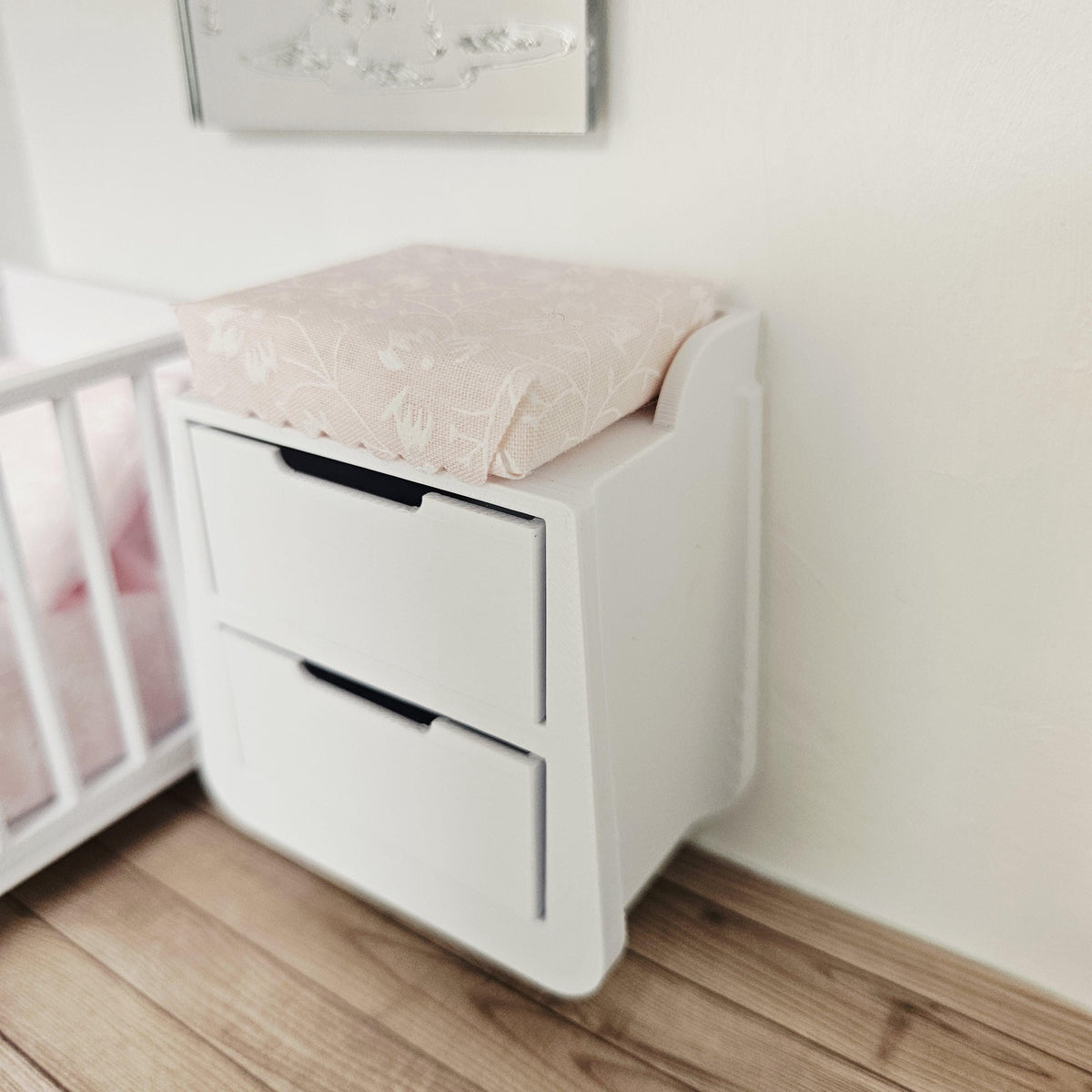 Baby Changing Unit – alternate view 9 | 1:12 scale dolls house miniature