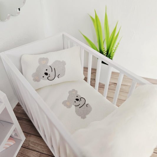 Koala Design Cot Bedding Set – alternate view 2 | 1:12 scale dolls house miniature