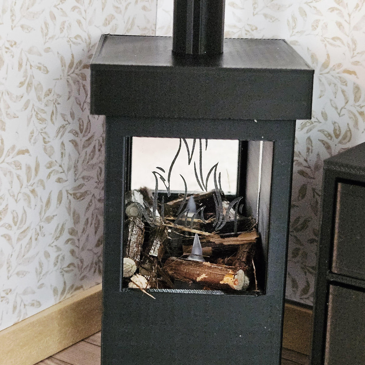 Black Log Burner Fireplace with Light – alternate view 6 | 1:12 scale dolls house miniature