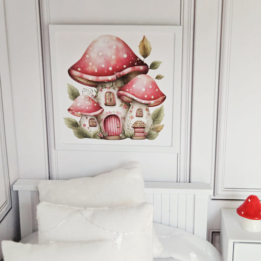 Toadstool picture – alternate view 2 | 1:12 scale dolls house miniature