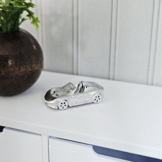 Sports Car Ornament – alternate view 2 | 1:12 scale dolls house miniature