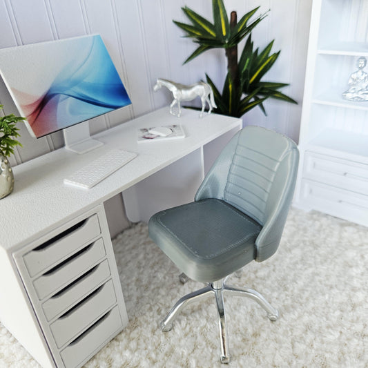 Swivel Office Chair – alternate view 2 | 1:12 scale dolls house miniature