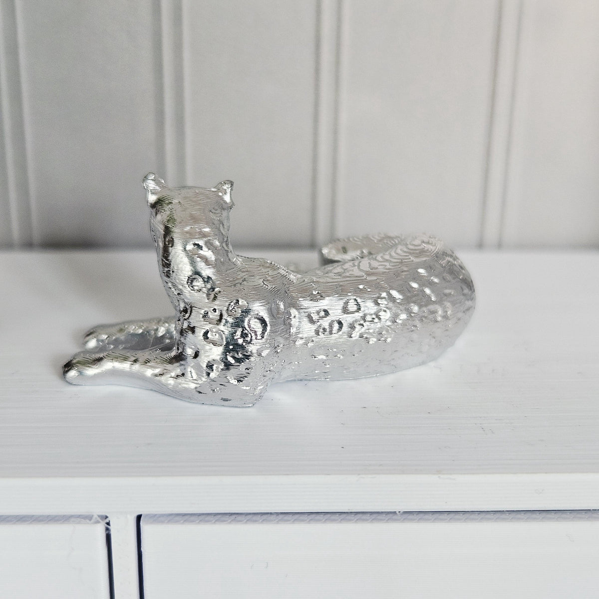 Lying Leopard Ornament – alternate view 7 | 1:12 scale dolls house miniature