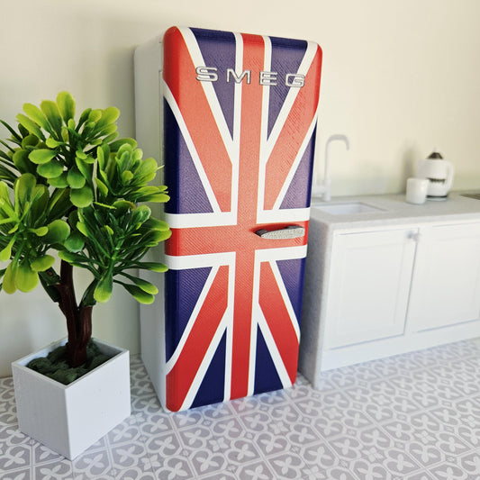 Union Jack SMEG-Style Fridge – alternate view 2 | 1:12 scale dolls house miniature