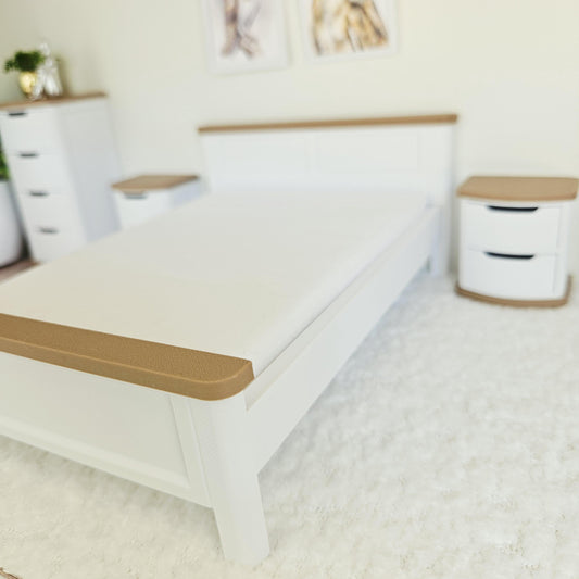 Double Bed with Handmade Mattress – alternate view 2 | 1:12 scale dolls house miniature