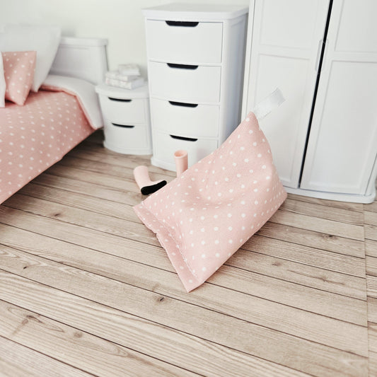 Dusky Pink Polka Dot Bean Chair ( ) – alternate view 2 | 1:12 scale dolls house miniature