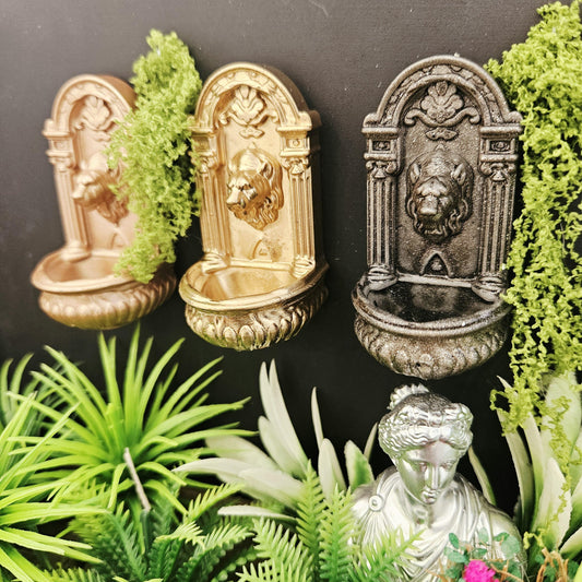 Lion Wall Fountain – alternate view 2 | 1:12 scale dolls house miniature