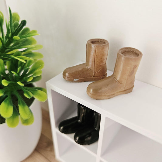 Ugg-Style Boots – alternate view 2 | 1:12 scale dolls house miniature