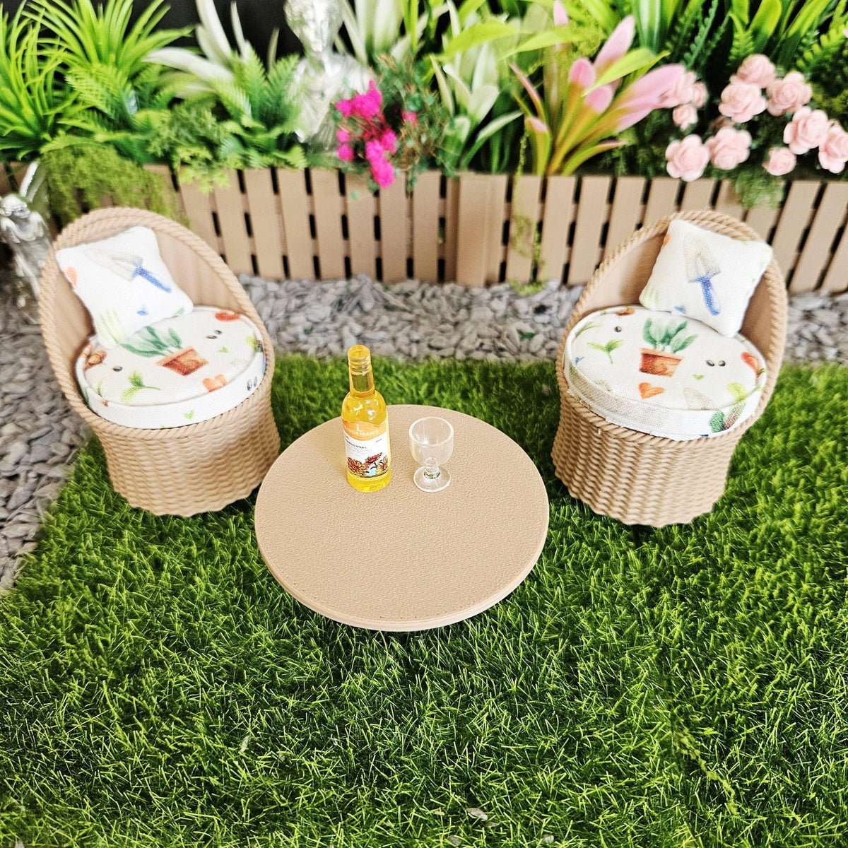1:12 scale miniature garden furniture set with chairs and table
