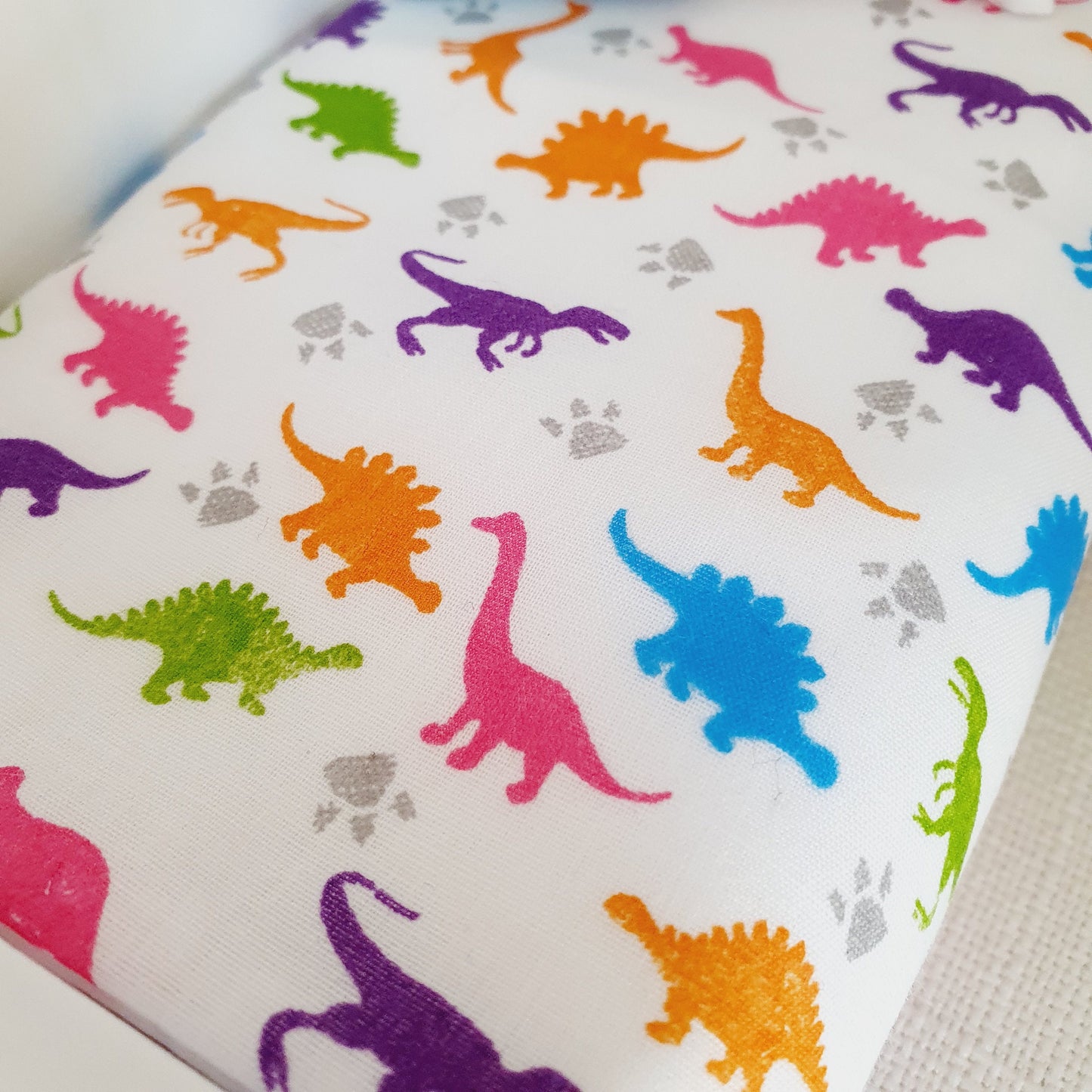 Dolls House Single Bedding Set – Colourful Dinosaur Design – 1:12 Scale