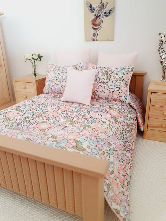 Dolls house 6 piece set, Double bedding, Liberty Michelle floral print, 12th scale bedding, miniature bed set (BD4)