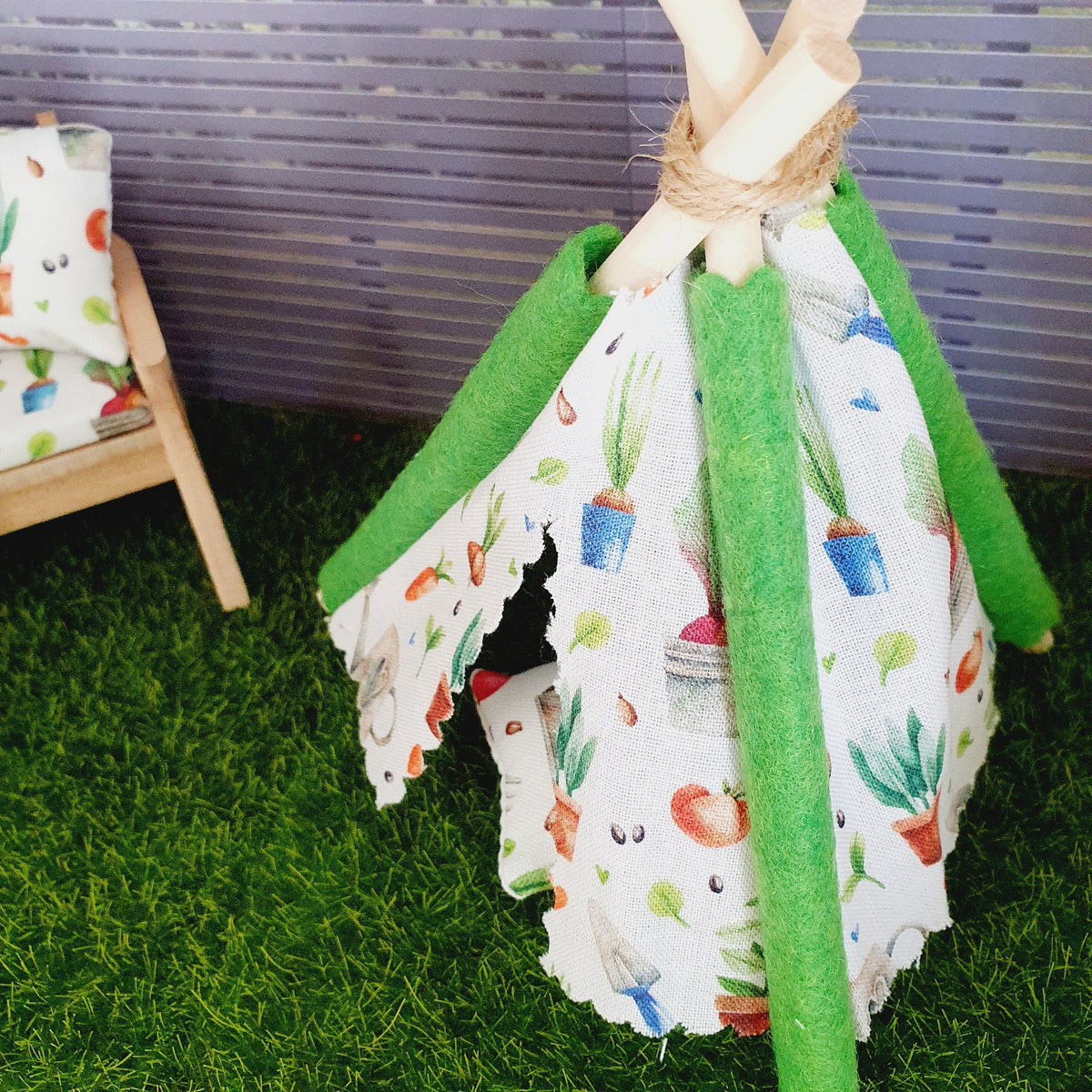 Dolls house Cute Garden TeePee / Tent, 12th scale tent, miniature teepee, Tipi, Tent