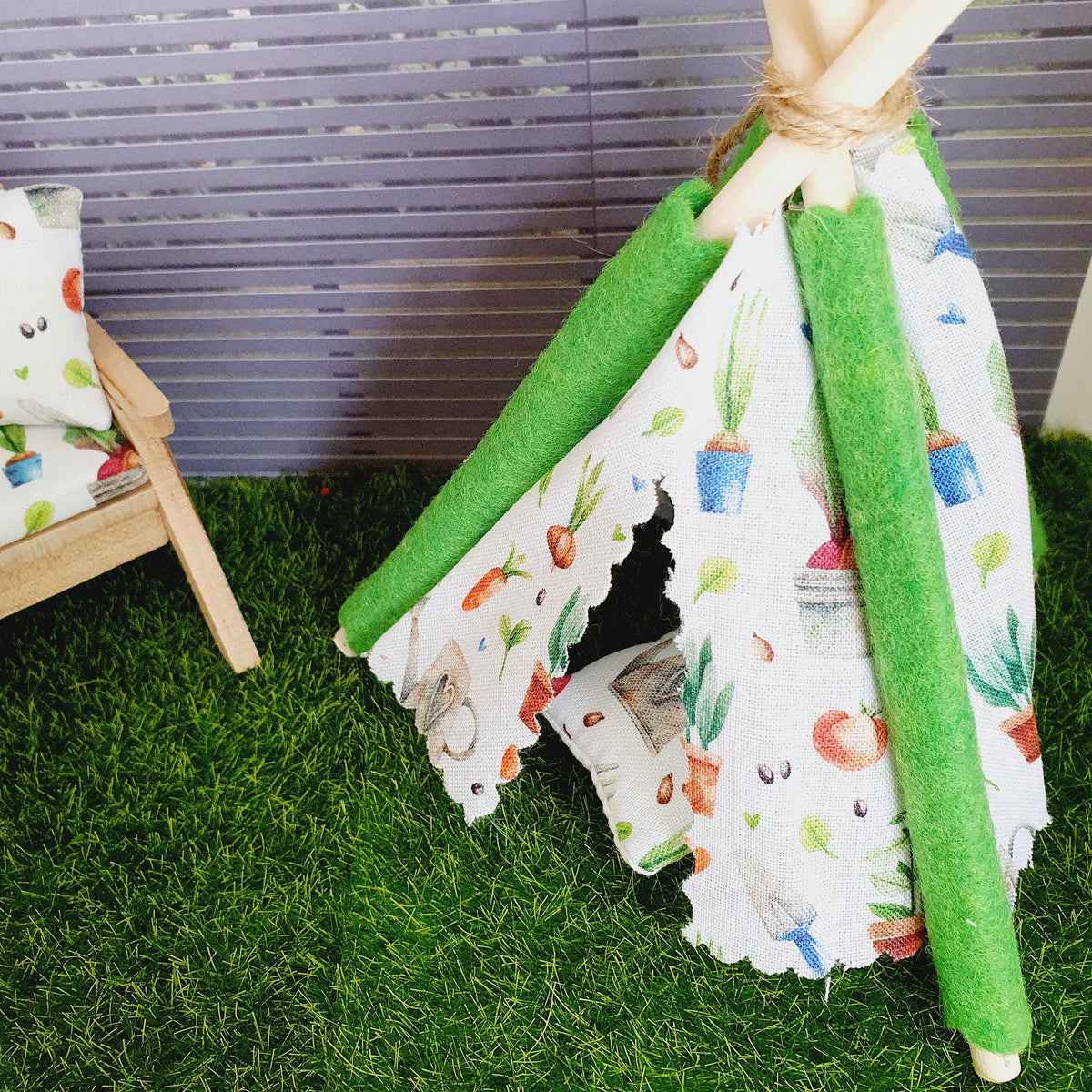 Dolls house Cute Garden TeePee / Tent, 12th scale tent, miniature teepee, Tipi, Tent
