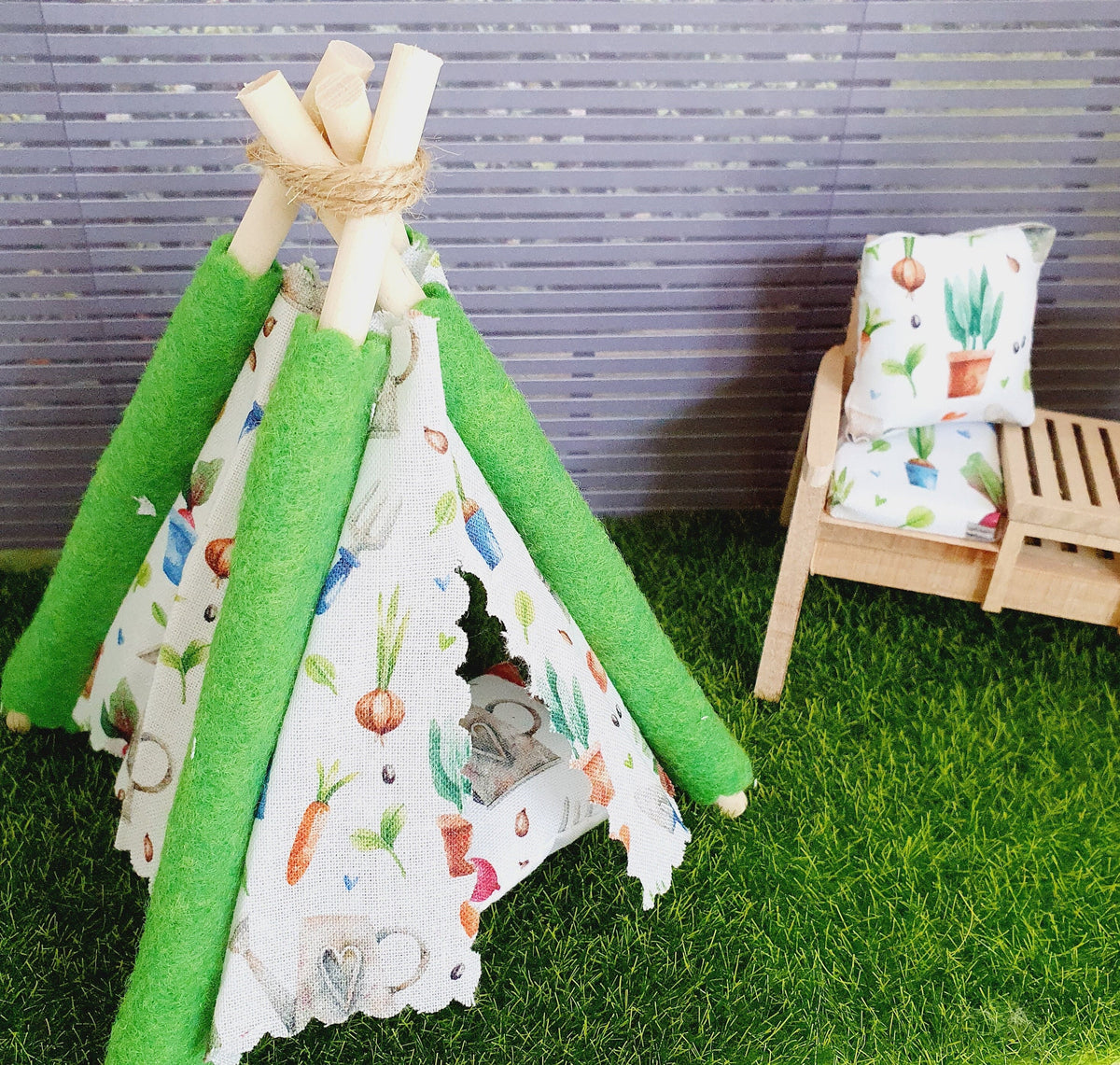 Dolls house Cute Garden TeePee / Tent, 12th scale tent, miniature teepee, Tipi, Tent