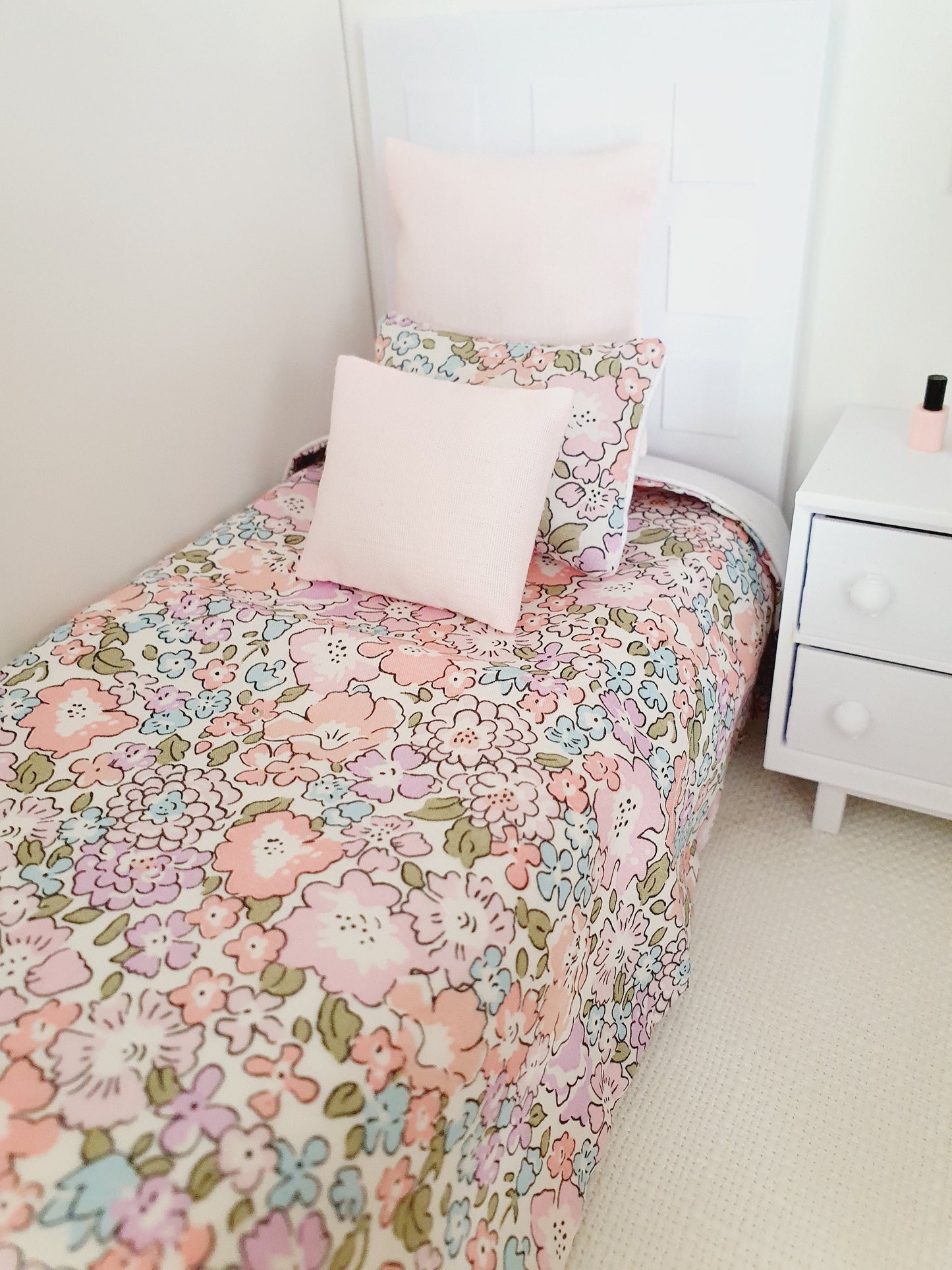 Dolls house Pretty Pink Liberty Single or Junior Bedding, Michelle Pink Fabric, 12th Scale Bedding