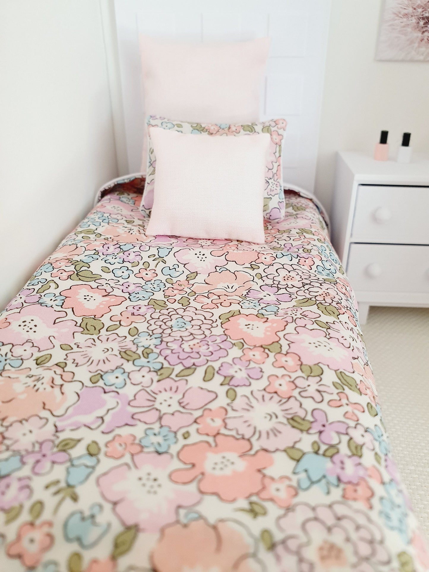 Dolls house Pretty Pink Liberty Single or Junior Bedding, Michelle Pink Fabric, 12th Scale Bedding