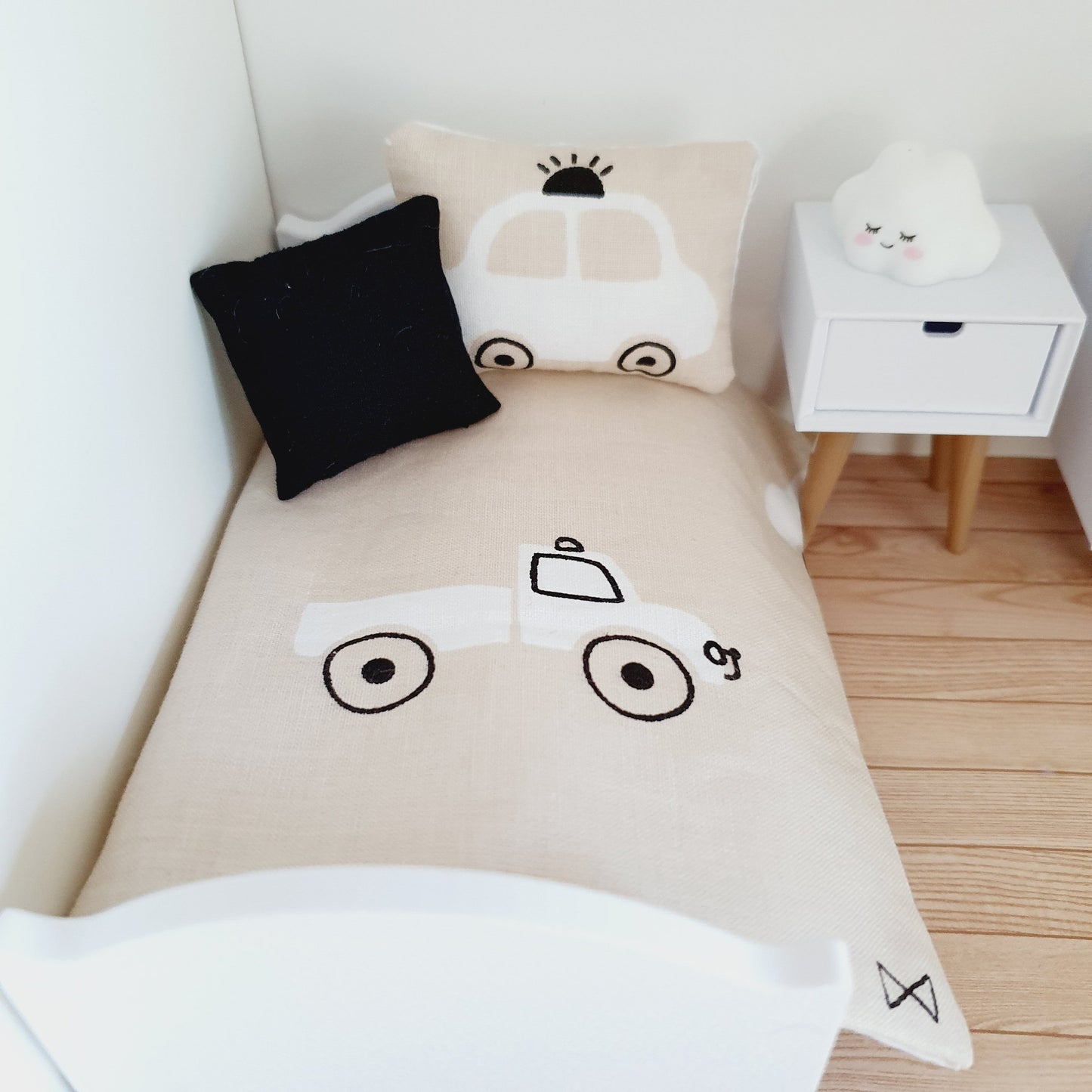 Dolls House Single Car Bedding Set – 1:12 Scale, Miniature Bedding with Cars Design