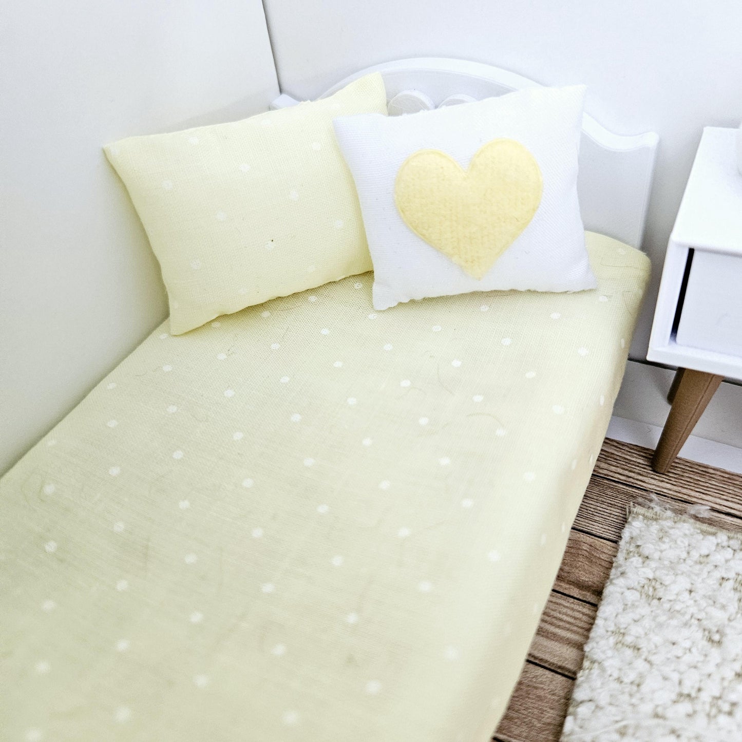 Dolls house Junior bedding, Yellow polka dot design, 12th scale bedding, miniature bed set