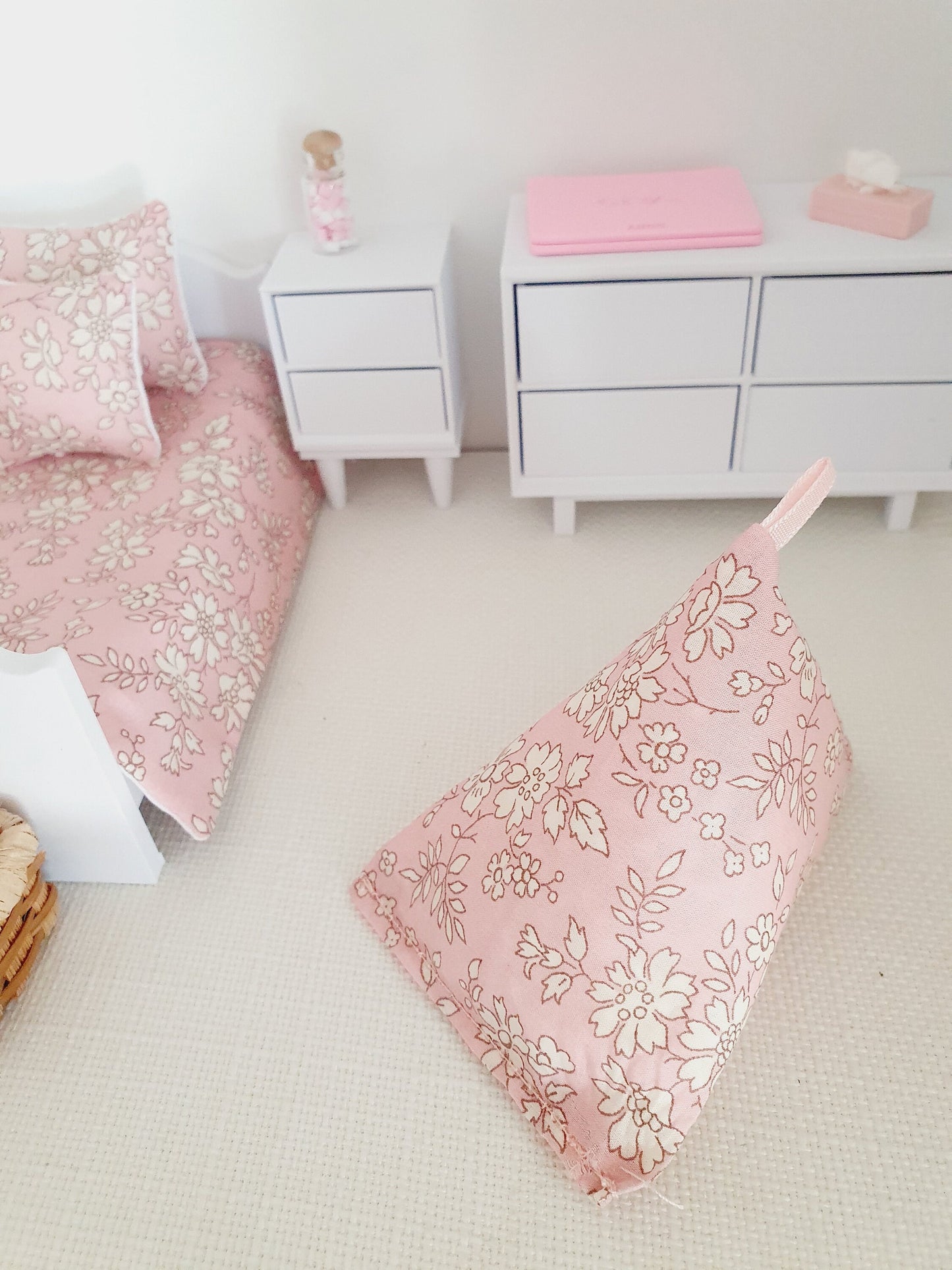 Dolls house Liberty Capel Bean Bag Chair | 1:12 Scale, Miniature bean bag