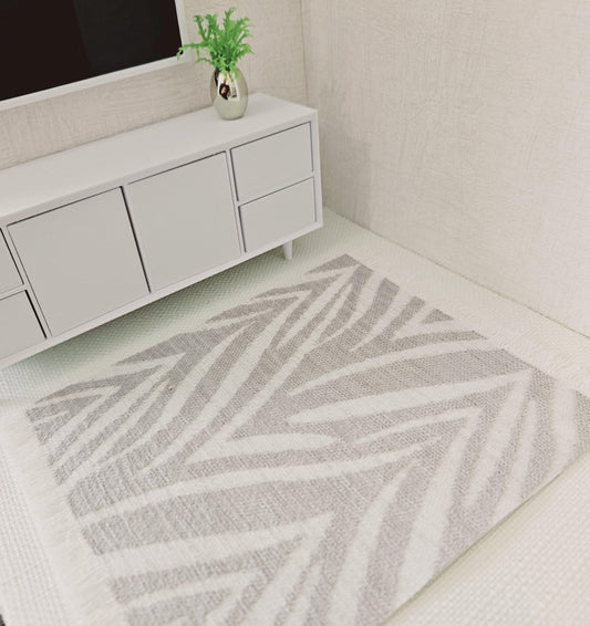 Dolls House Modern Light Grey and White Rug  1:12th Scale, Miniature Rug