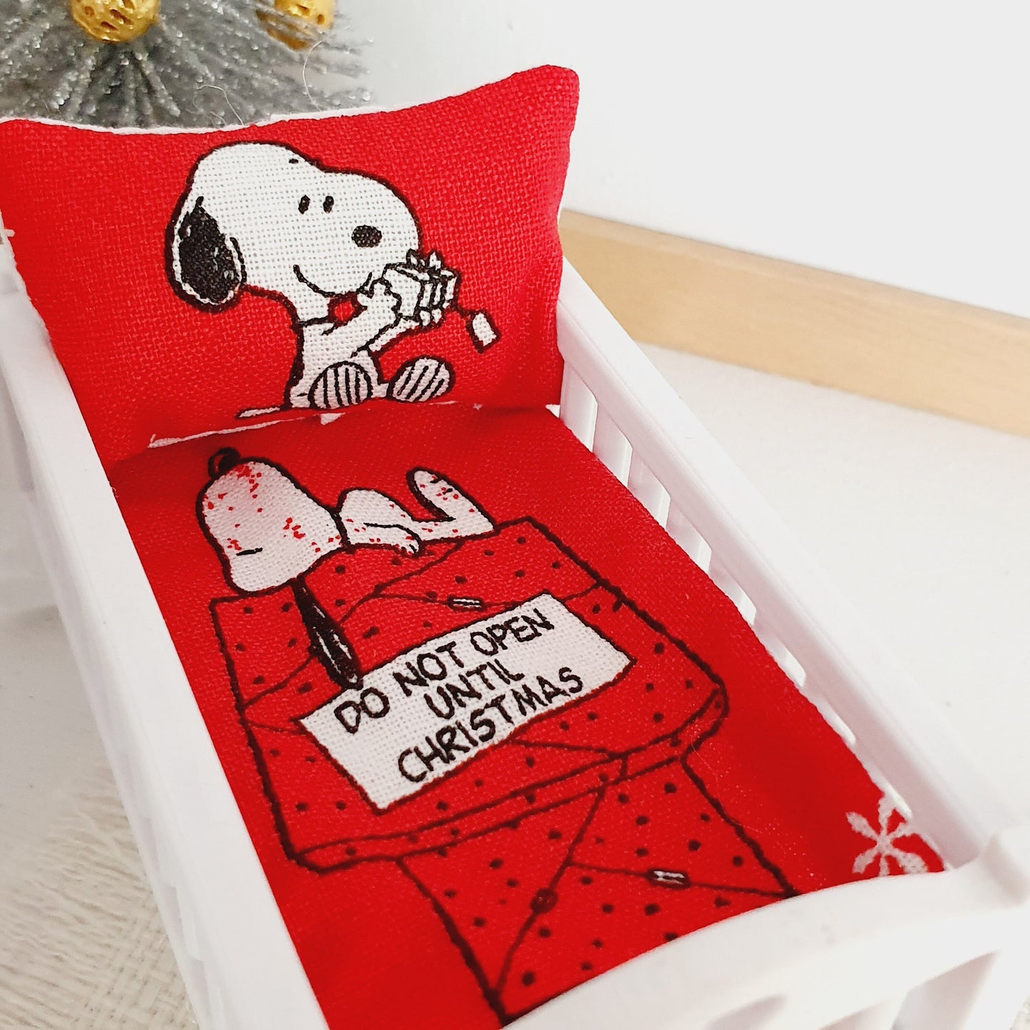 Dolls House Christmas Crib Bedding, Cute little snoopy, 12th scale miniature bedding