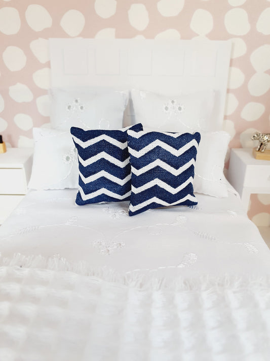 Dolls house Pair Zigzag White and Navy Cushions, 12th scale cushions, miniature cushions